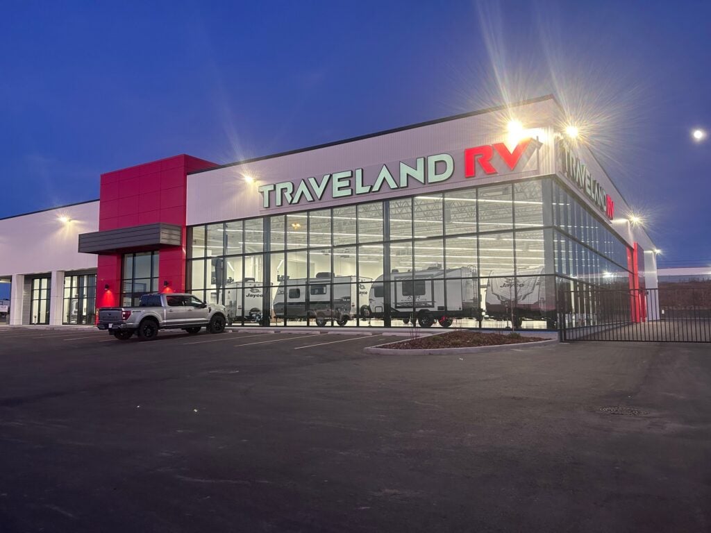 Traveland RV - Airdrie Location: 63 Kingsview Rd SE, Airdrie, AB T4A 0A8